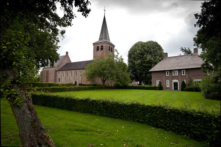 Kerk van Eethen