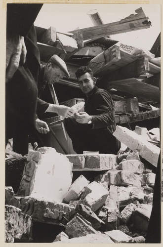 De schade aan een woonhuis in Ulicoten na de windhoos van 1967. (Foto: Rien Siers, Regionaal Archief Tilburg)