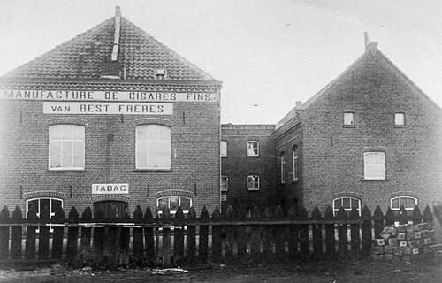 Het Zonhovense filiaal van de Valkenswaardse firma Gebroeders Van Best. (Foto: fotograaf onbekend, jaartal onbekend, collectie, H. Mélotte)