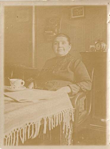 Jo Bergé-Smeekens op haar oude dag in 1918. (Bron: collectie familie Bergé, Stadsarchief Breda)